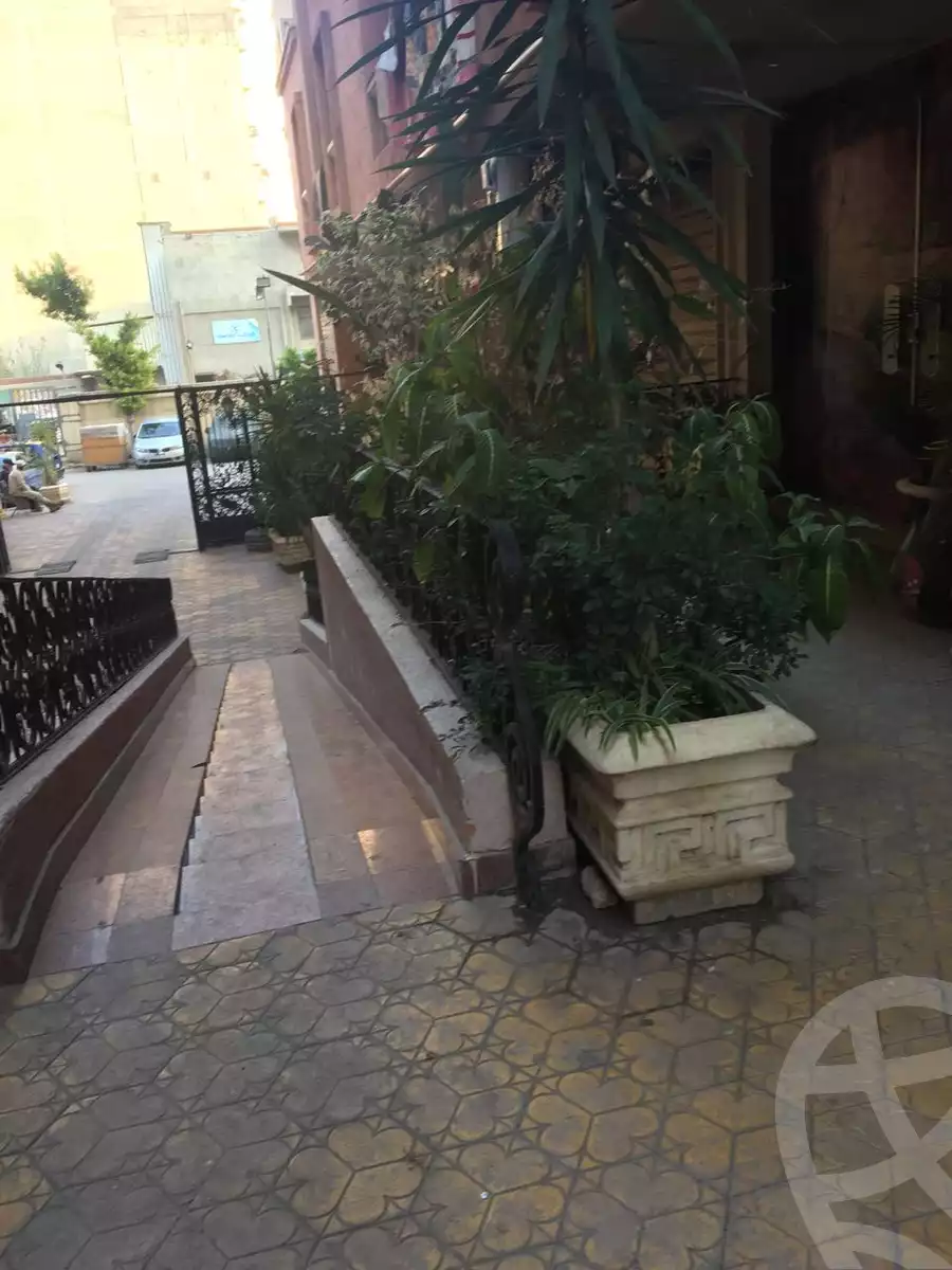 https://aqarmap.com.eg/en/listing/5767005-for-rent-alexandria-smouha-compounds-in-smouha-kmbwnd-jrnd-fyl