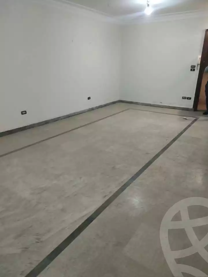 https://aqarmap.com.eg/ar/listing/5767412-for-rent-cairo-mokattam-lhdb-l-ly-diplomats-neighborhood