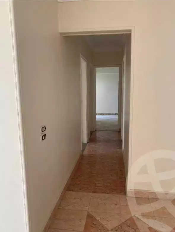 https://aqarmap.com.eg/ar/listing/5768052-for-rent-cairo-el-maadi-zahraa-el-maadi-sixth-neighborhood