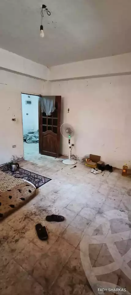 https://aqarmap.com.eg/en/listing/5768163-for-sale-cairo-15th-of-may-mjwr-11