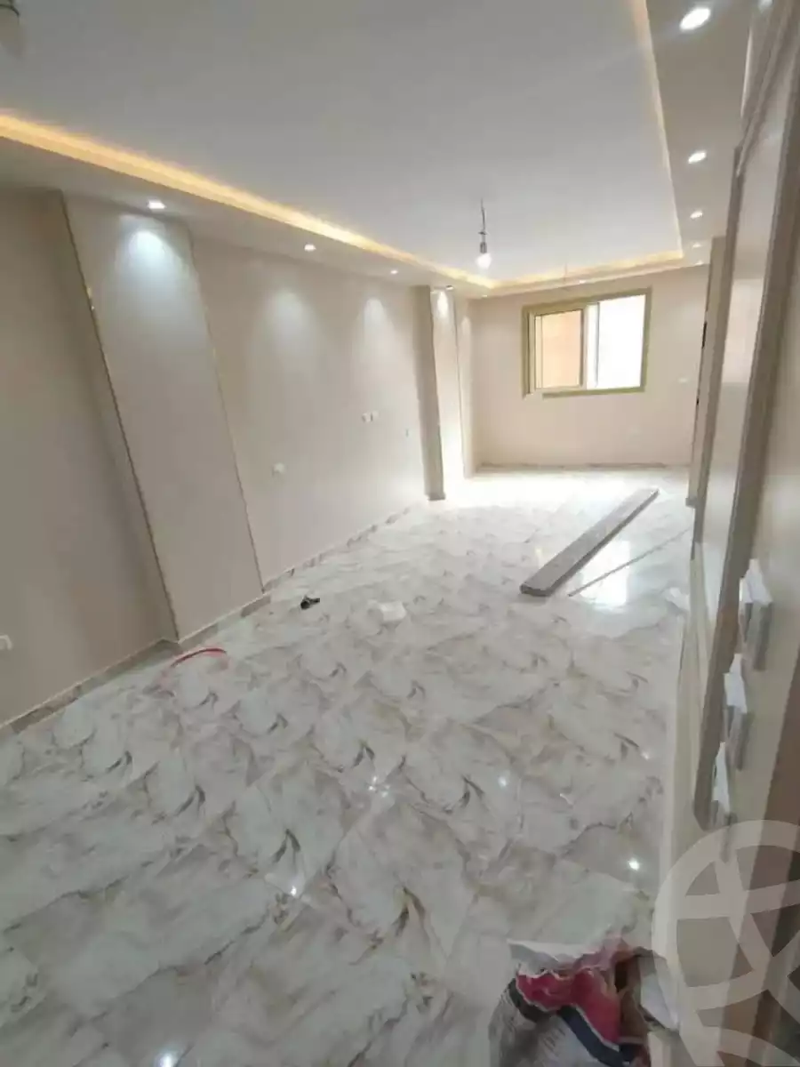 https://aqarmap.com.eg/ar/listing/5768268-for-sale-cairo-helwan-hadayek-helwan-el-eshrein-st