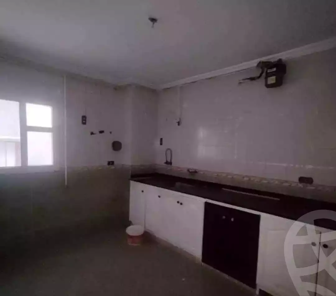 https://aqarmap.com.eg/ar/listing/5768635-for-sale-alexandria-zezenia