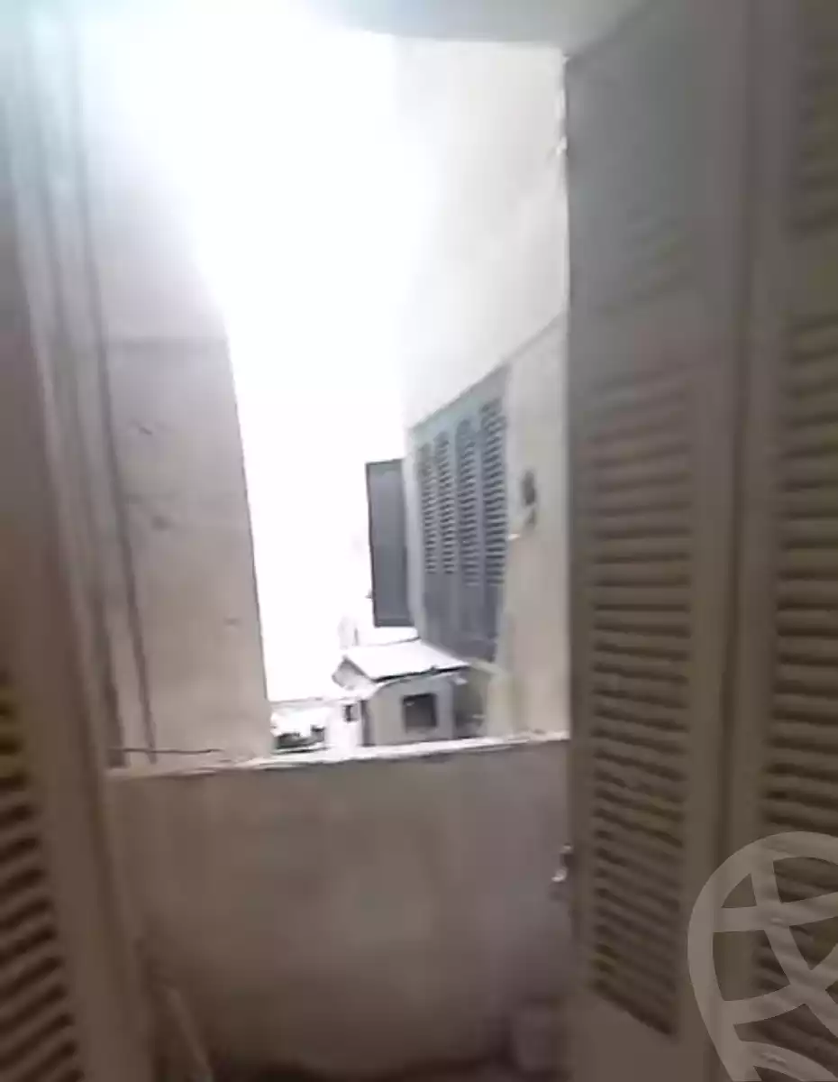 https://aqarmap.com.eg/ar/listing/5769078-for-sale-alexandria-l-jmy-bw-ywsf-hosni-mubarak-st