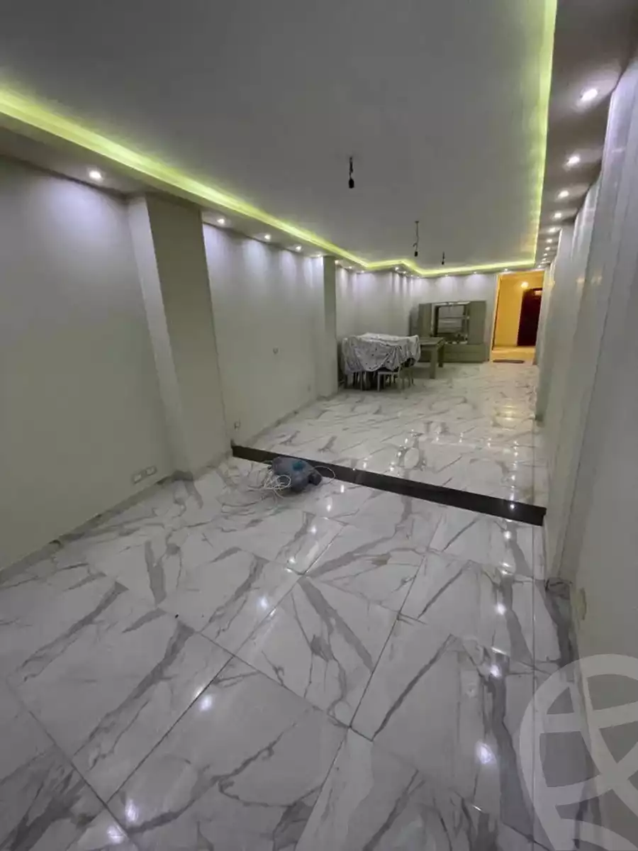 https://aqarmap.com.eg/en/listing/5769102-for-sale-cairo-mokattam-lhdb-l-ly-manteqt-ganob-s