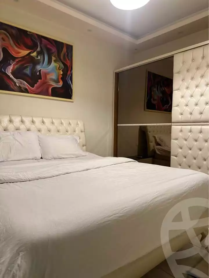 https://aqarmap.com.eg/en/listing/5769935-for-sale-cairo-mokattam-kornish-el-moqatem