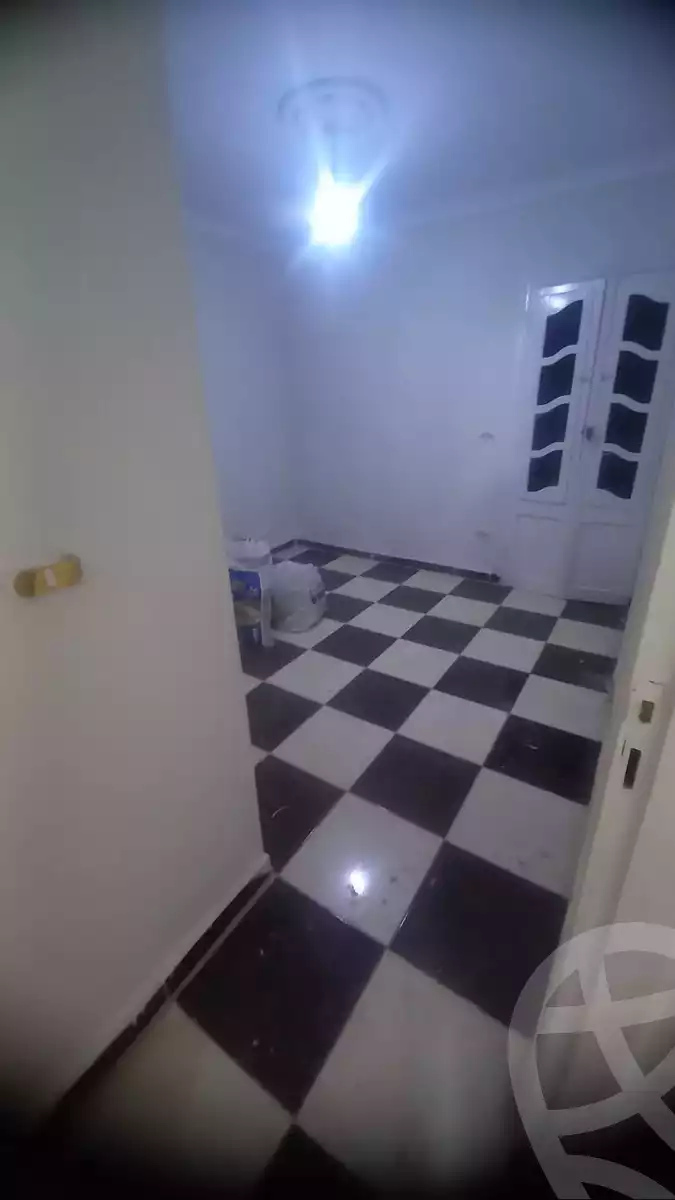 https://aqarmap.com.eg/ar/listing/5770152-for-sale-alexandria-bahray-el-anfoshy-sidi-al-mawazini-st