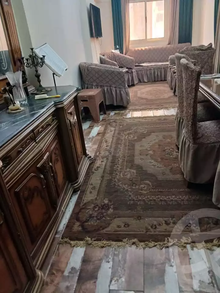 https://aqarmap.com.eg/en/listing/5770365-for-sale-alexandria-zezenia-mostafa-abd-el-razik-st