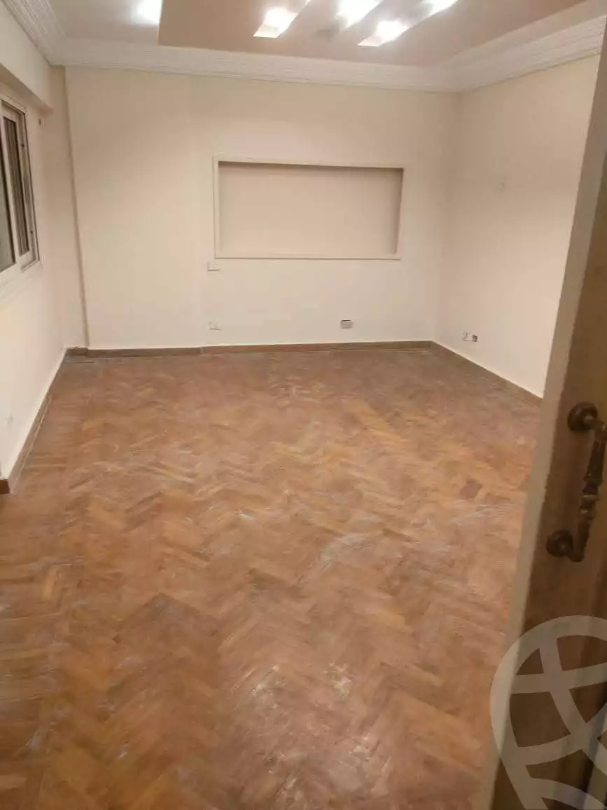 https://aqarmap.com.eg/en/listing/5771936-for-sale-alexandria-ganaklis-shr-bw-qyr-tryq-lhry