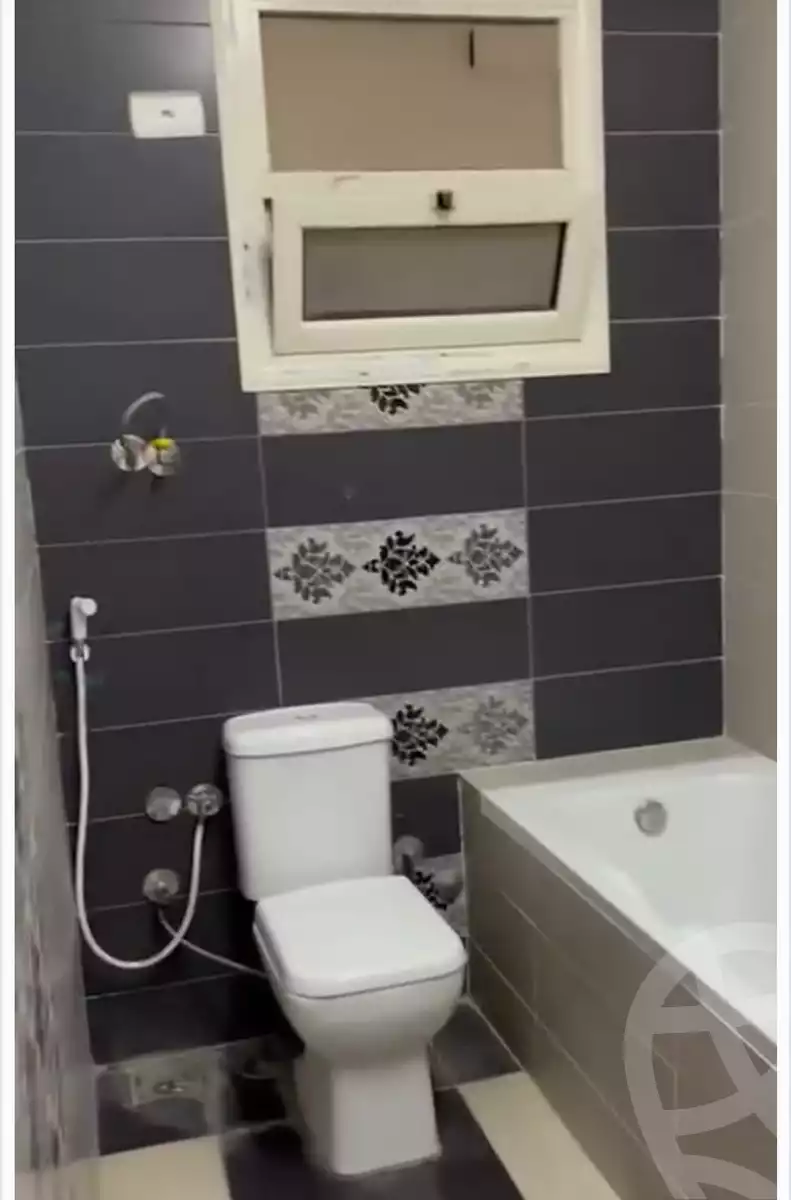 https://aqarmap.com.eg/en/listing/5772355-for-rent-cairo-mokattam-el-hadabah-el-wosta-taqseem-el-mostakbal