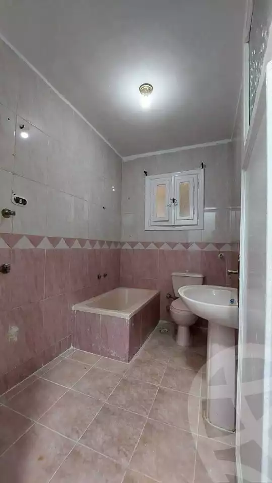 https://aqarmap.com.eg/en/listing/5772926-for-sale-alexandria-l-jmy-shataa-el-nakheel