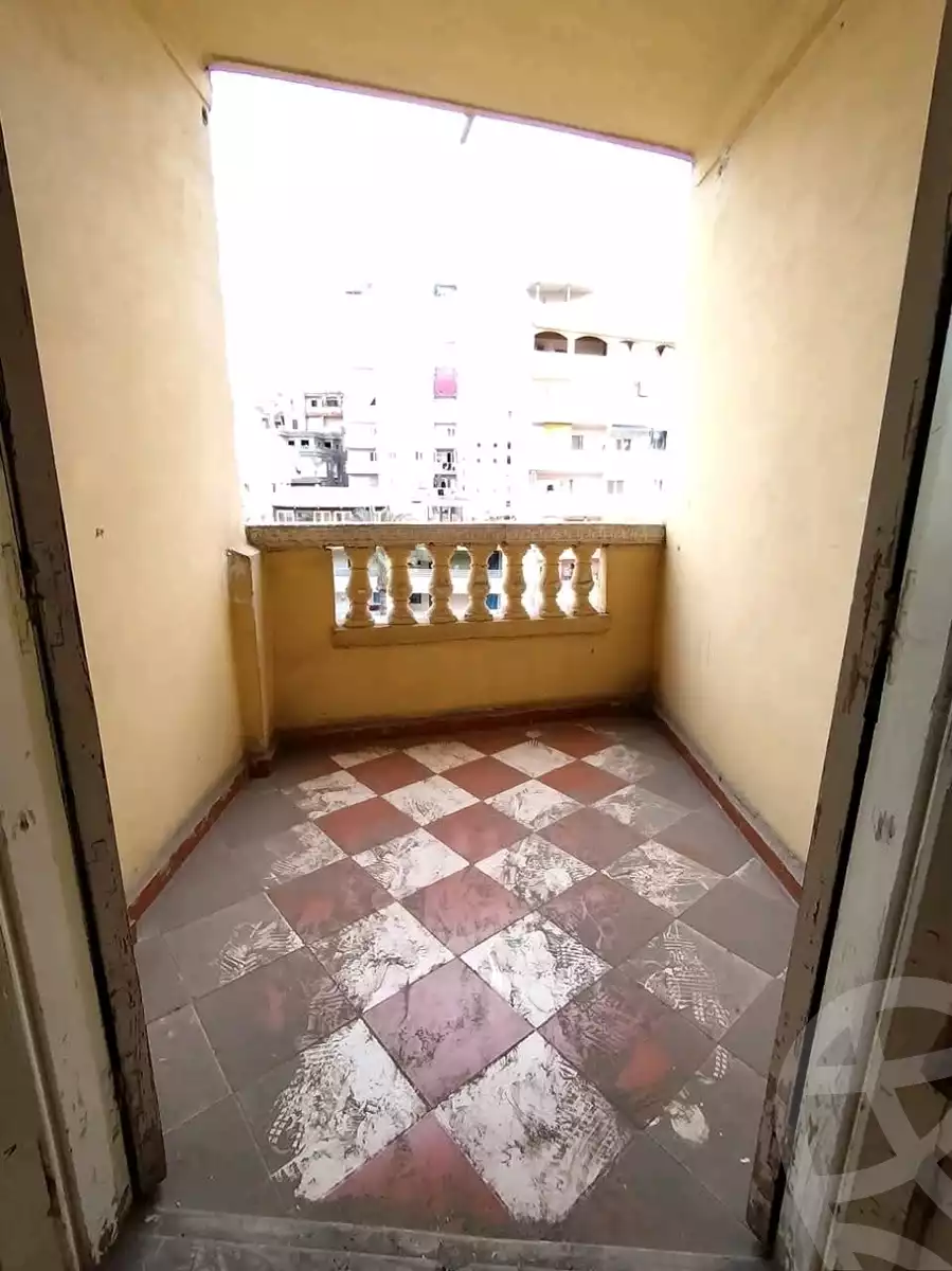 https://aqarmap.com.eg/ar/listing/5773029-for-sale-alexandria-l-jmy-lbytsh-shahr-al-assal-st