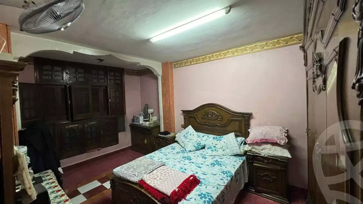 https://aqarmap.com.eg/ar/listing/5773541-for-sale-cairo-helwan-hadayek-helwan-el-shareef