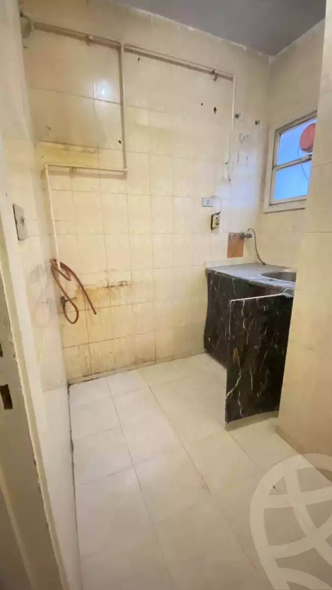https://aqarmap.com.eg/ar/listing/5774615-for-sale-cairo-hadayek-el-ahram-iskan-el-shabab-rd