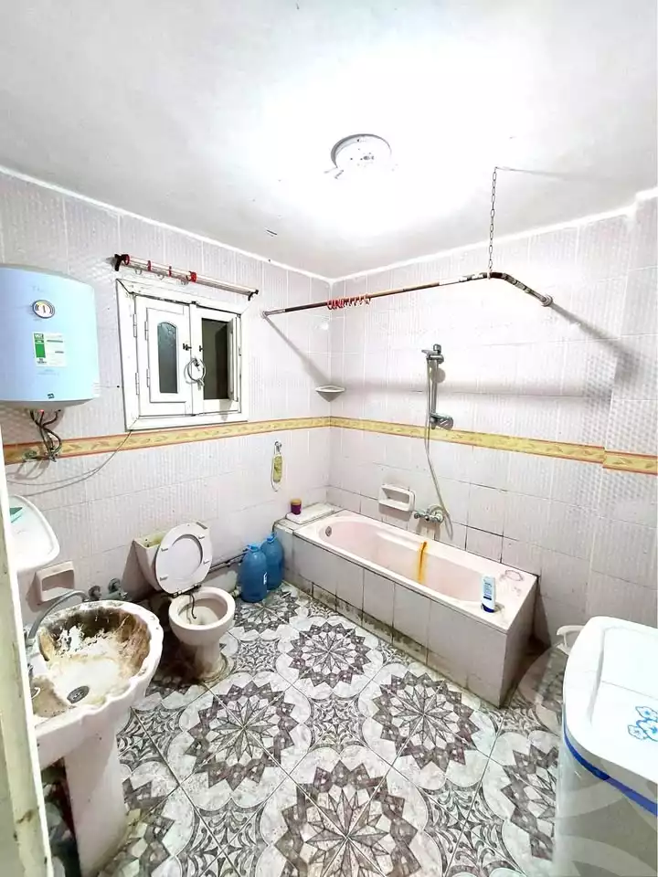 https://aqarmap.com.eg/en/listing/5775122-for-sale-alexandria-l-jmy-lbytsh-el-tayar-st