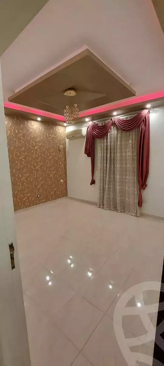 https://aqarmap.com.eg/en/listing/5775615-for-sale-cairo-mokattam-el-hadabah-el-wosta-el-mantaqa-el-olaa-baron-school-street