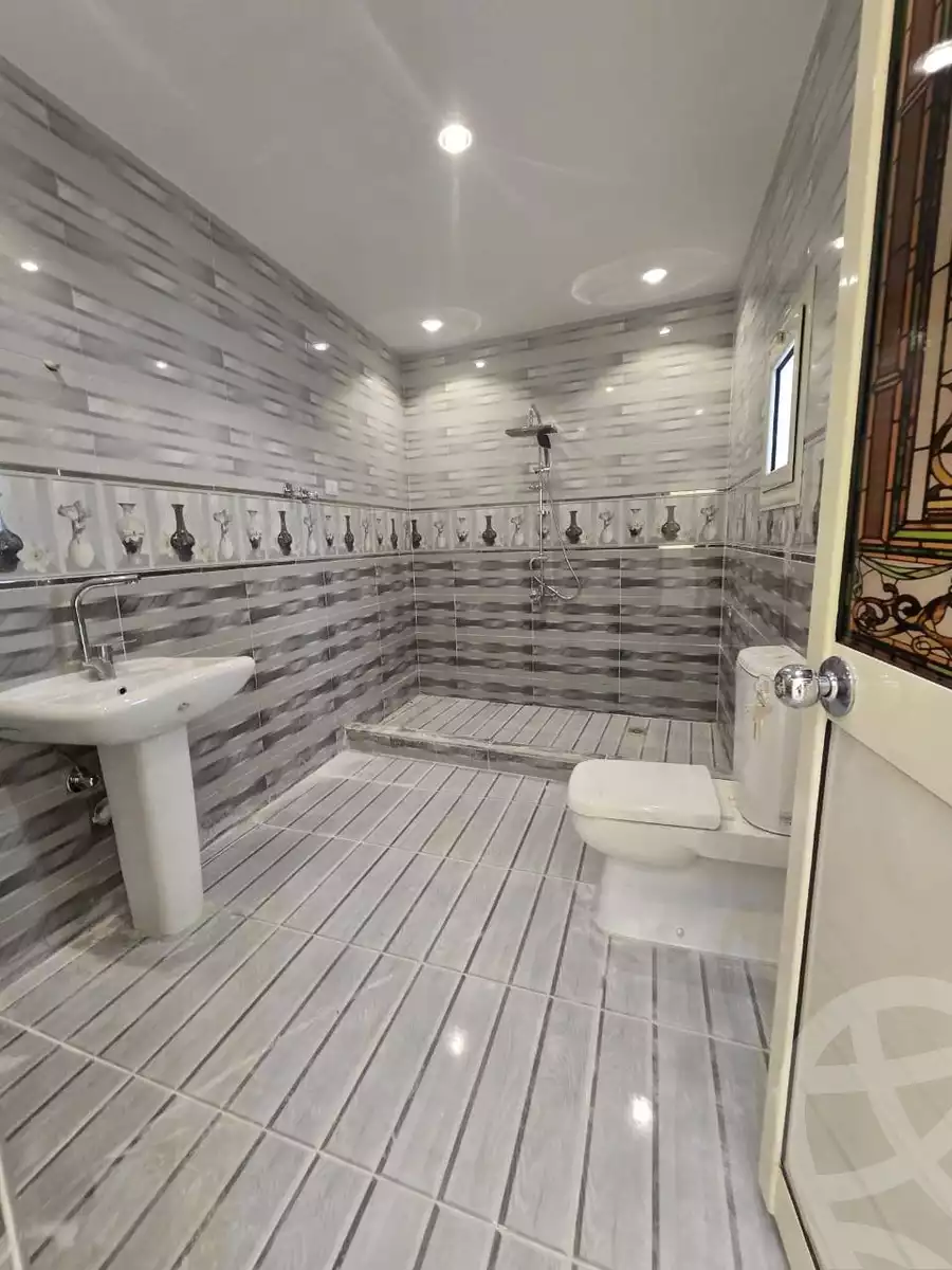 https://aqarmap.com.eg/en/listing/5776250-for-sale-alexandria-l-jmy-lbytsh-el-bostan-st