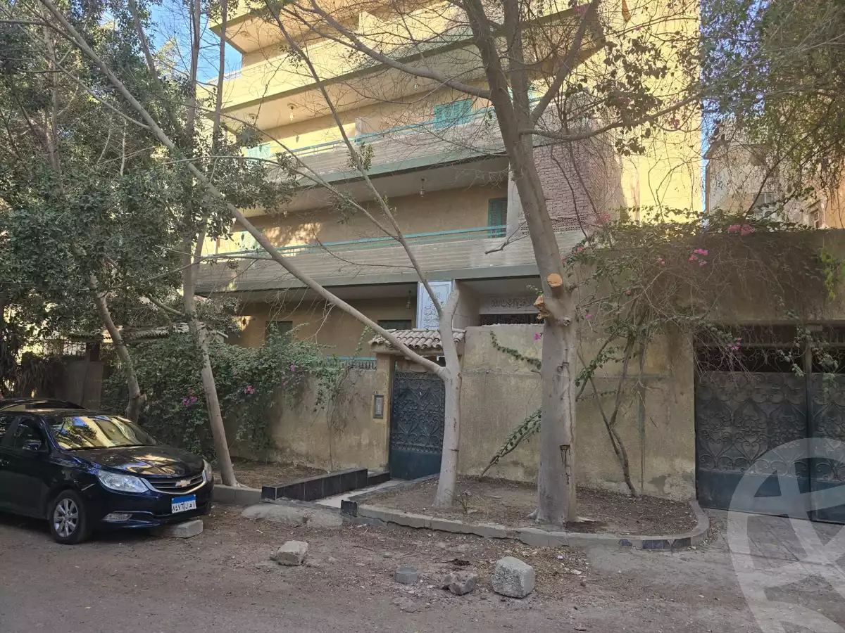 https://aqarmap.com.eg/en/listing/5776632-for-sale-cairo-mokattam-lhdb-l-ly
