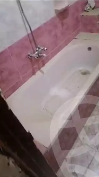 https://aqarmap.com.eg/en/listing/5777107-for-sale-asyut-asyut-city-el-sadat-st