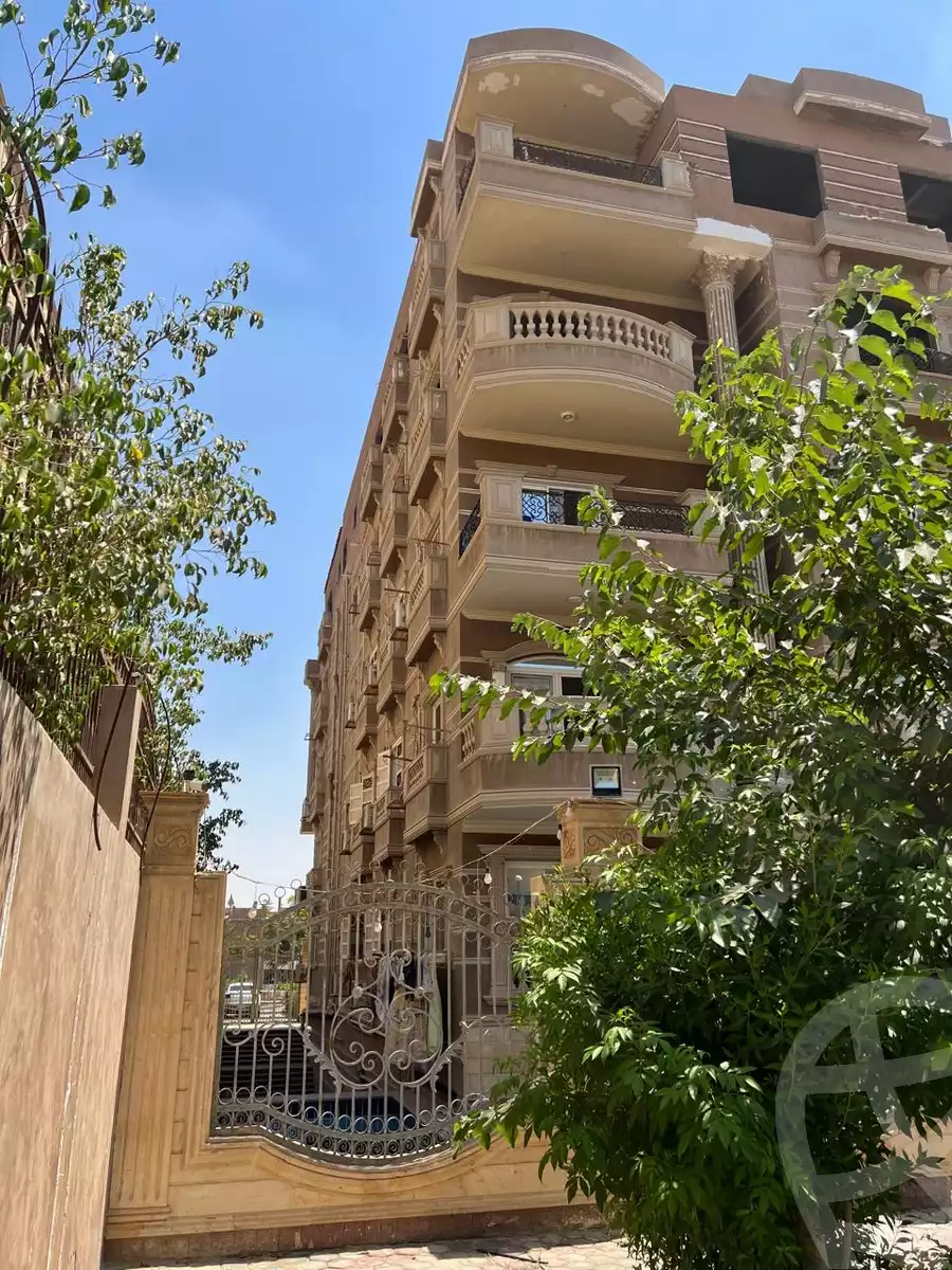 https://aqarmap.com.eg/ar/listing/5779440-for-sale-cairo-new-cairo-gharb-arabila-selim-st
