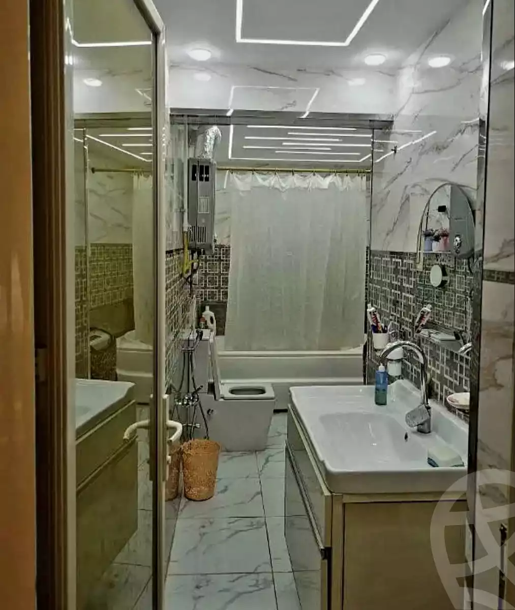 https://aqarmap.com.eg/ar/listing/5779860-for-sale-cairo-el-haram-shareaa-khatem-el-morsalen