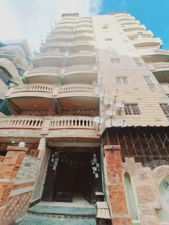 https://aqarmap.com.eg/en/listing/5780146-for-sale-alexandria-l-jmy-shataa-el-nakheel