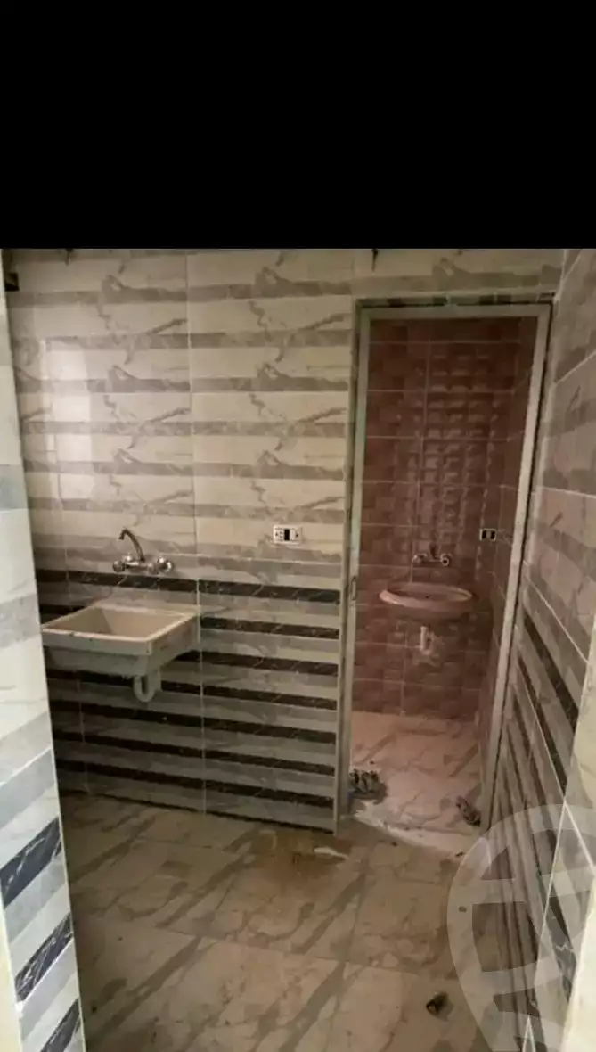 https://aqarmap.com.eg/en/listing/5780653-for-sale-alexandria-bakoos-muslim-ibn-el-waleed-st