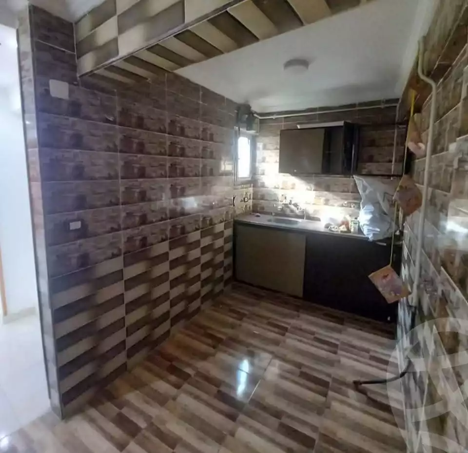 https://aqarmap.com.eg/en/listing/5781406-for-sale-alexandria-l-jmy-lbytsh-mecca-st