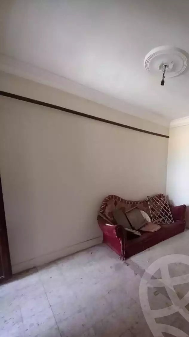 https://aqarmap.com.eg/ar/listing/5781424-for-sale-alexandria-l-jmy-lbytsh-al-andalous-wa-al-hgaz-st