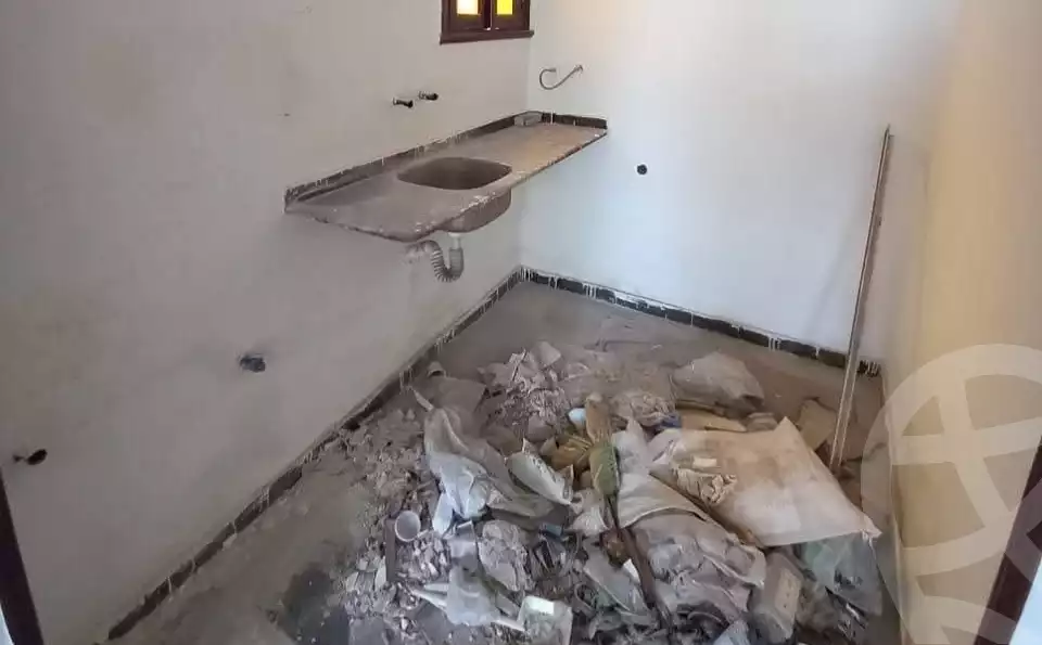 https://aqarmap.com.eg/ar/listing/5781424-for-sale-alexandria-l-jmy-lbytsh-al-andalous-wa-al-hgaz-st