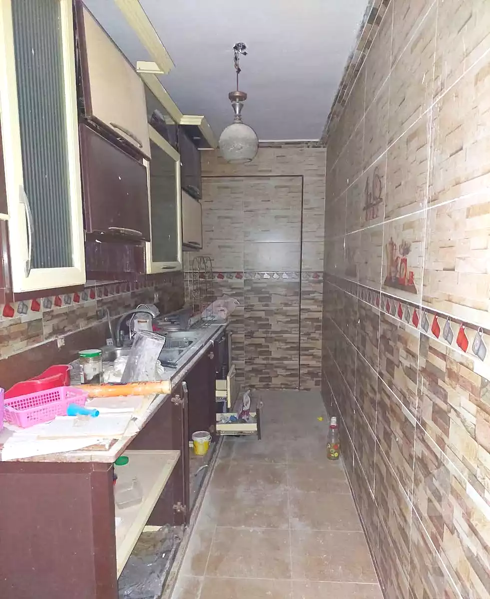 https://aqarmap.com.eg/ar/listing/5781656-for-sale-alexandria-l-jmy-el-hanouvel-kasr-al-quiri-st-1