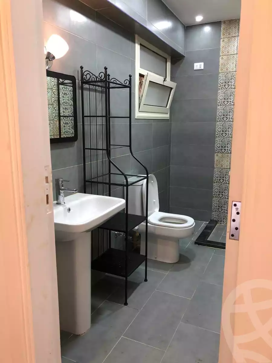 https://aqarmap.com.eg/ar/listing/5784650-for-sale-cairo-el-sheikh-zayed-city-compounds-green-3