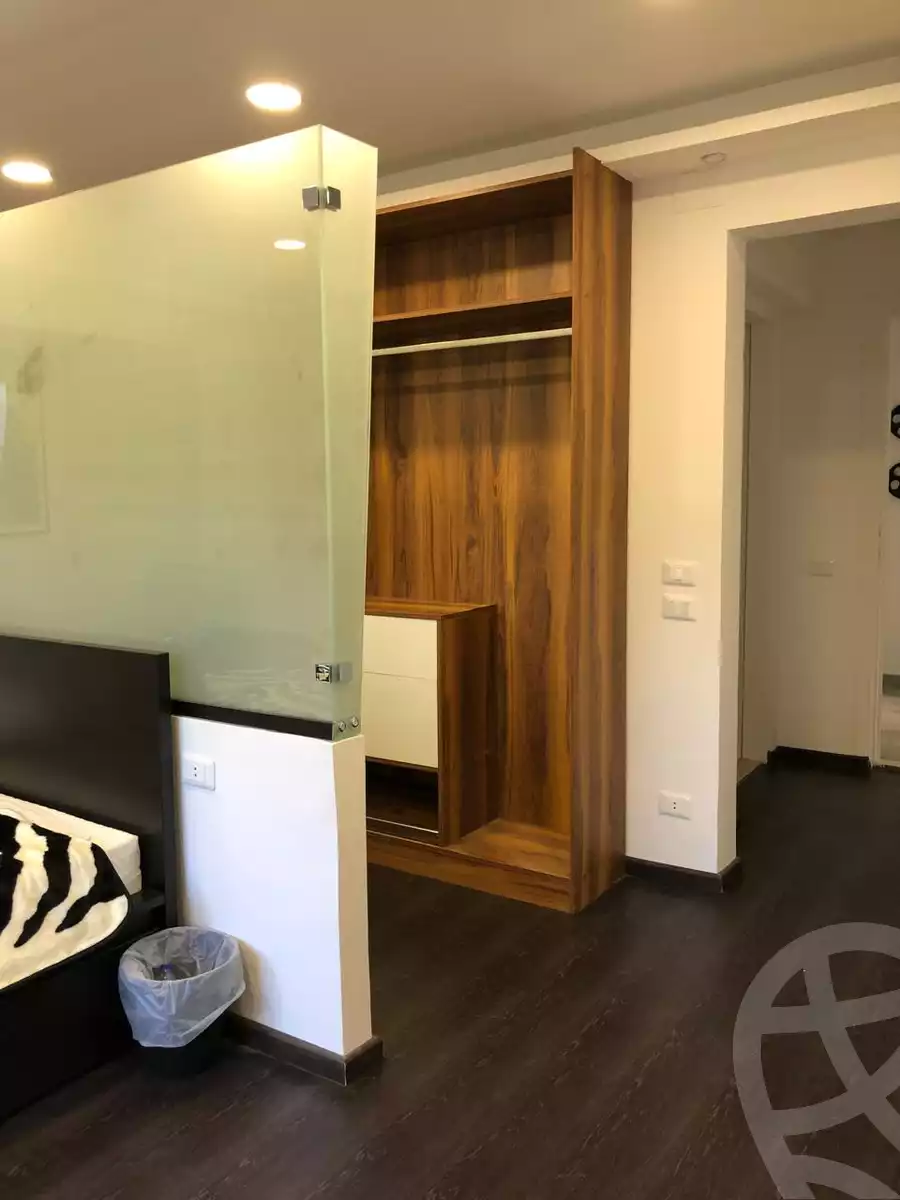 https://aqarmap.com.eg/ar/listing/5784650-for-sale-cairo-el-sheikh-zayed-city-compounds-green-3