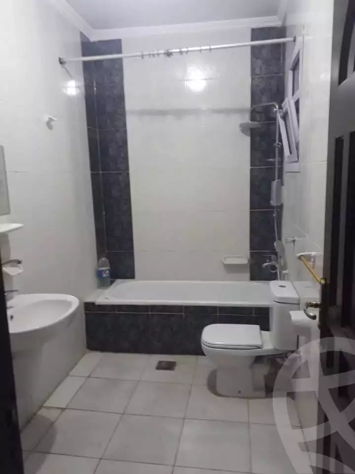 https://aqarmap.com.eg/ar/listing/5785102-for-sale-cairo-mokattam-el-hadabah-el-wosta-el-mantaqa-el-khamsa