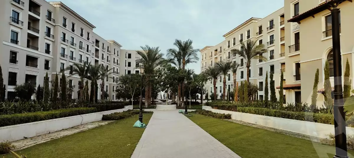 https://aqarmap.com.eg/en/listing/5785592-for-sale-cairo-el-sheikh-zayed-city-compounds-kmbwnd-fyldj-wyst-dr-llttwyr