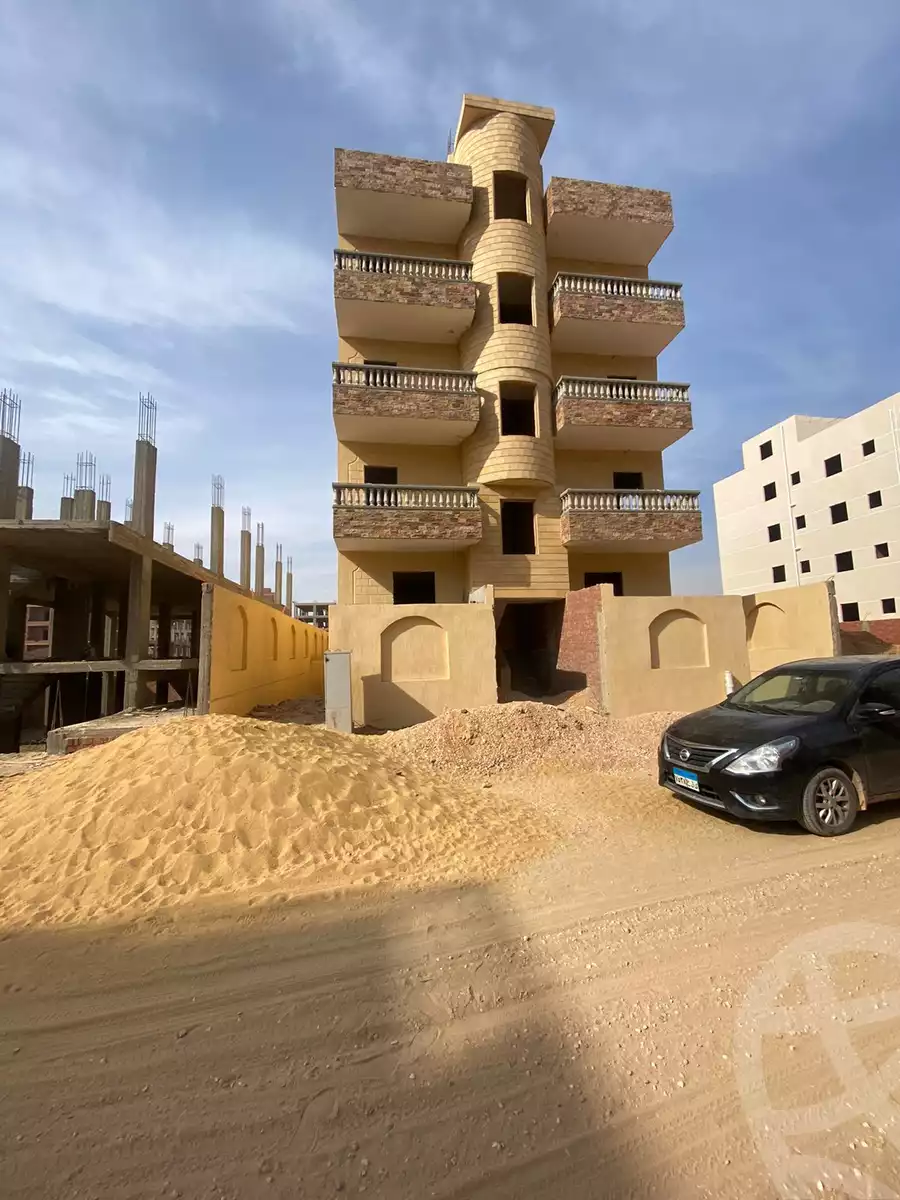 https://aqarmap.com.eg/en/listing/5785891-for-sale-cairo-6th-of-october-hadaeq-october-mosalsal-3