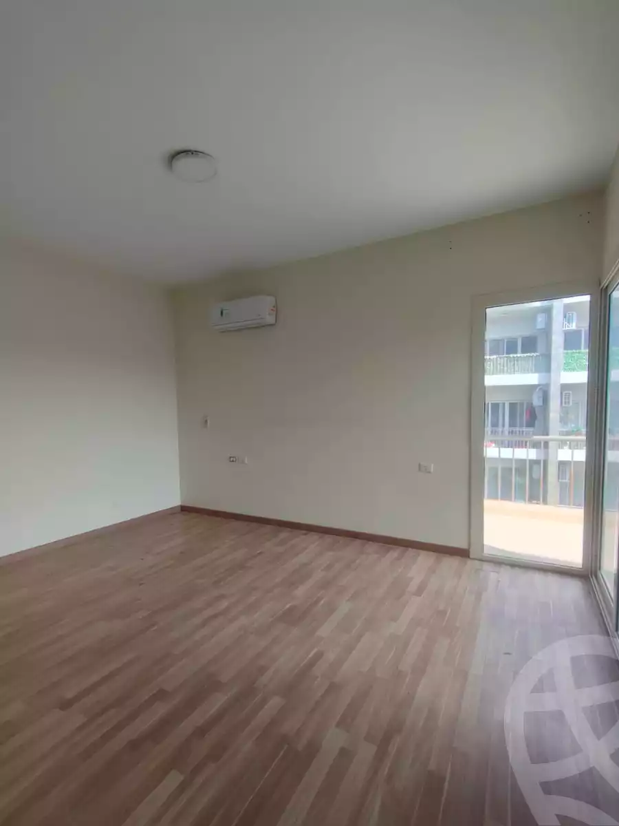 https://aqarmap.com.eg/en/listing/5786427-for-rent-cairo-el-sheikh-zayed-city-compounds-dh-drys