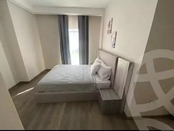 https://aqarmap.com.eg/ar/listing/5786807-for-rent-cairo-el-sheikh-zayed-city-compounds-zyd-wr-llttwyr-park-towers-zed-el-sheikh-zayed-compound