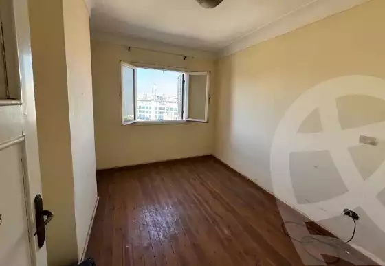 https://aqarmap.com.eg/en/listing/5787112-for-sale-alexandria-smouha-victor-amanoiel-square