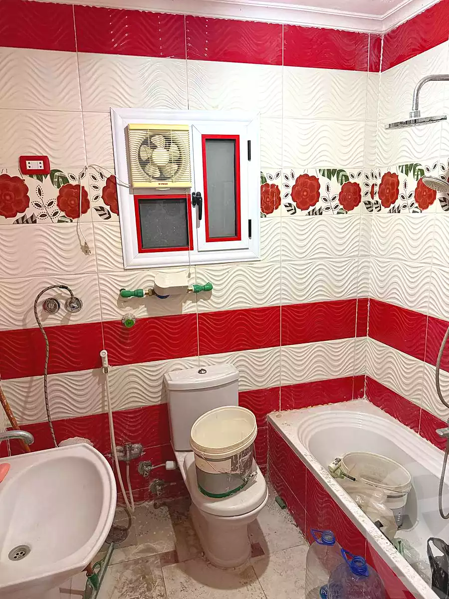 https://aqarmap.com.eg/ar/listing/5787921-for-sale-alexandria-l-jmy-el-hanouvel-kasr-al-quiri-st-1