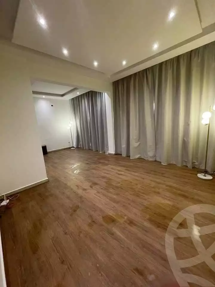 https://aqarmap.com.eg/en/listing/5791563-for-sale-cairo-new-cairo-compounds-sephora-heights