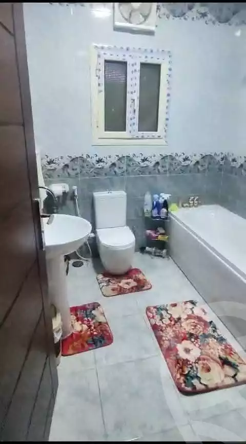 https://aqarmap.com.eg/ar/listing/5793576-for-sale-sharqia-zagazig-zagazig-city-ghasham-rd
