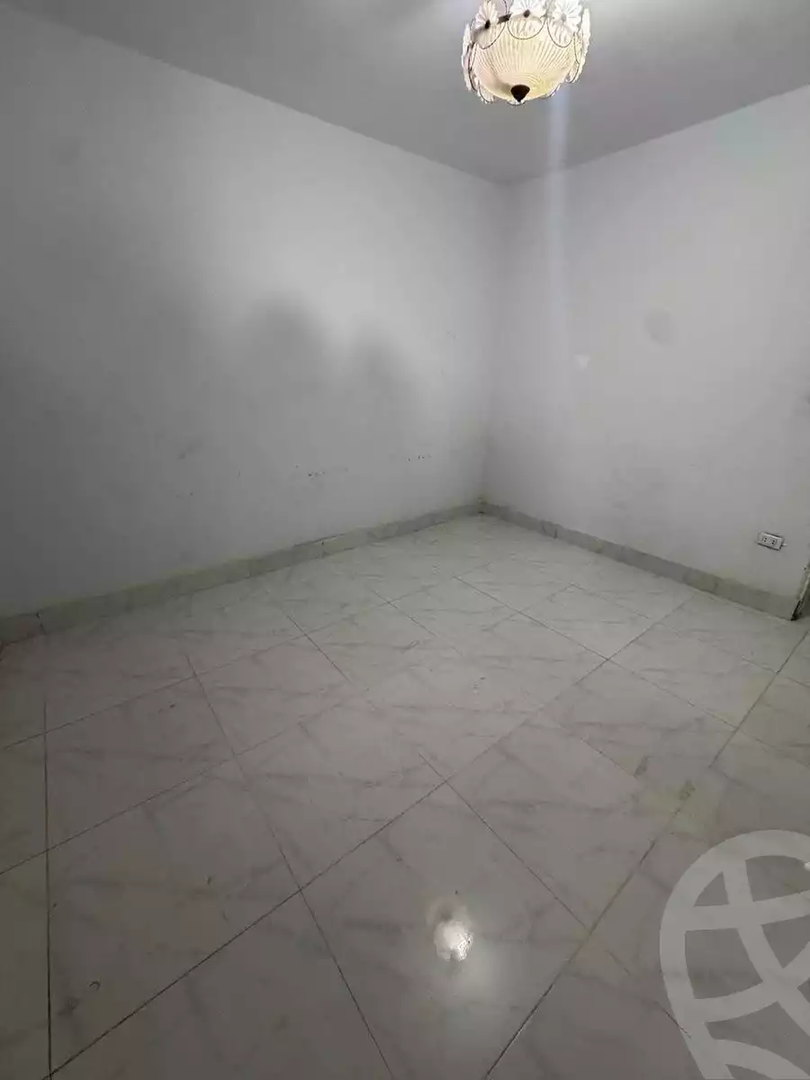 https://aqarmap.com.eg/en/listing/5793862-for-rent-cairo-ain-shams-el-naam-mostafa-hafez-st