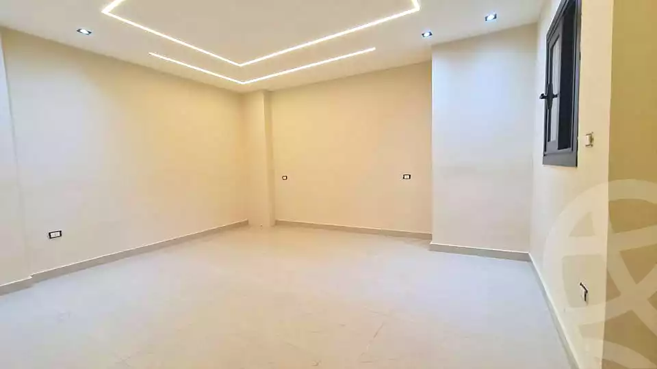 https://aqarmap.com.eg/en/listing/5797284-for-sale-alexandria-lauran