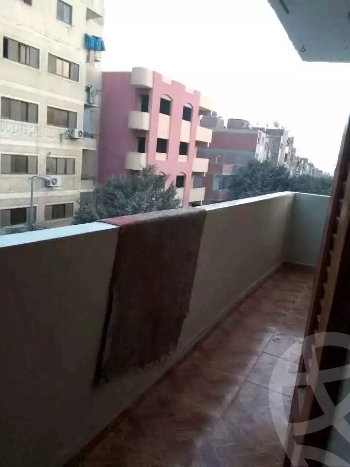 https://aqarmap.com.eg/ar/listing/5797642-for-sale-cairo-helwan-american-project-neighborhood-9