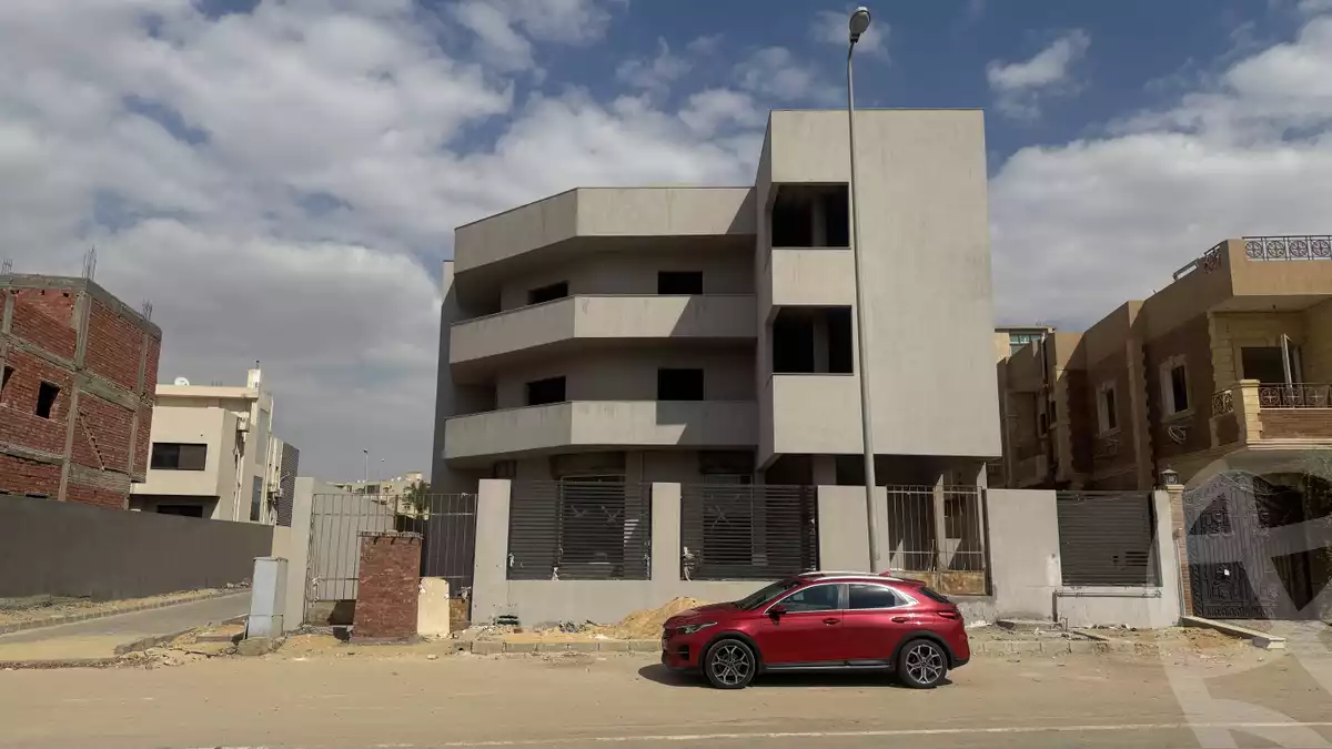https://aqarmap.com.eg/en/listing/5798179-for-sale-cairo-new-cairo-el-yassamin-el-yasmeen-3-mohamed-rahim-st