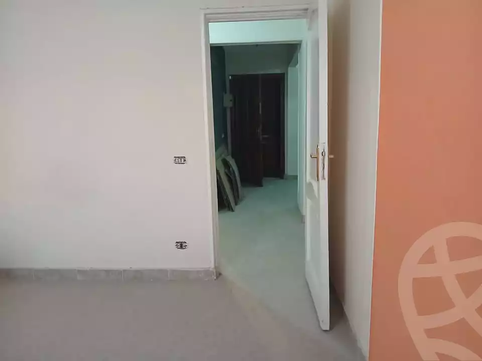 https://aqarmap.com.eg/en/listing/5799732-for-sale-cairo-mokattam-el-hadabah-el-wosta-el-mantaqa-el-rabaa-street-33