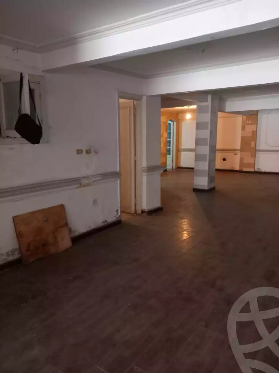 https://aqarmap.com.eg/ar/listing/5800909-for-sale-alexandria-ganaklis-shr-bw-qyr-tryq-lhry