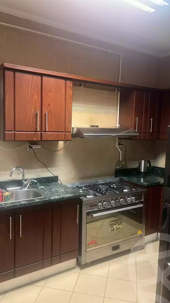 https://aqarmap.com.eg/en/listing/5800832-for-sale-cairo-el-sheikh-zayed-city-compounds-dh-drys