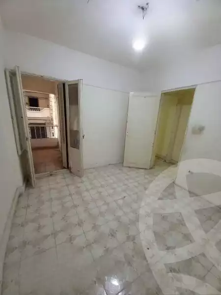 https://aqarmap.com.eg/ar/listing/5800890-for-sale-alexandria-l-jmy-lbytsh-al-nouqrashi-st