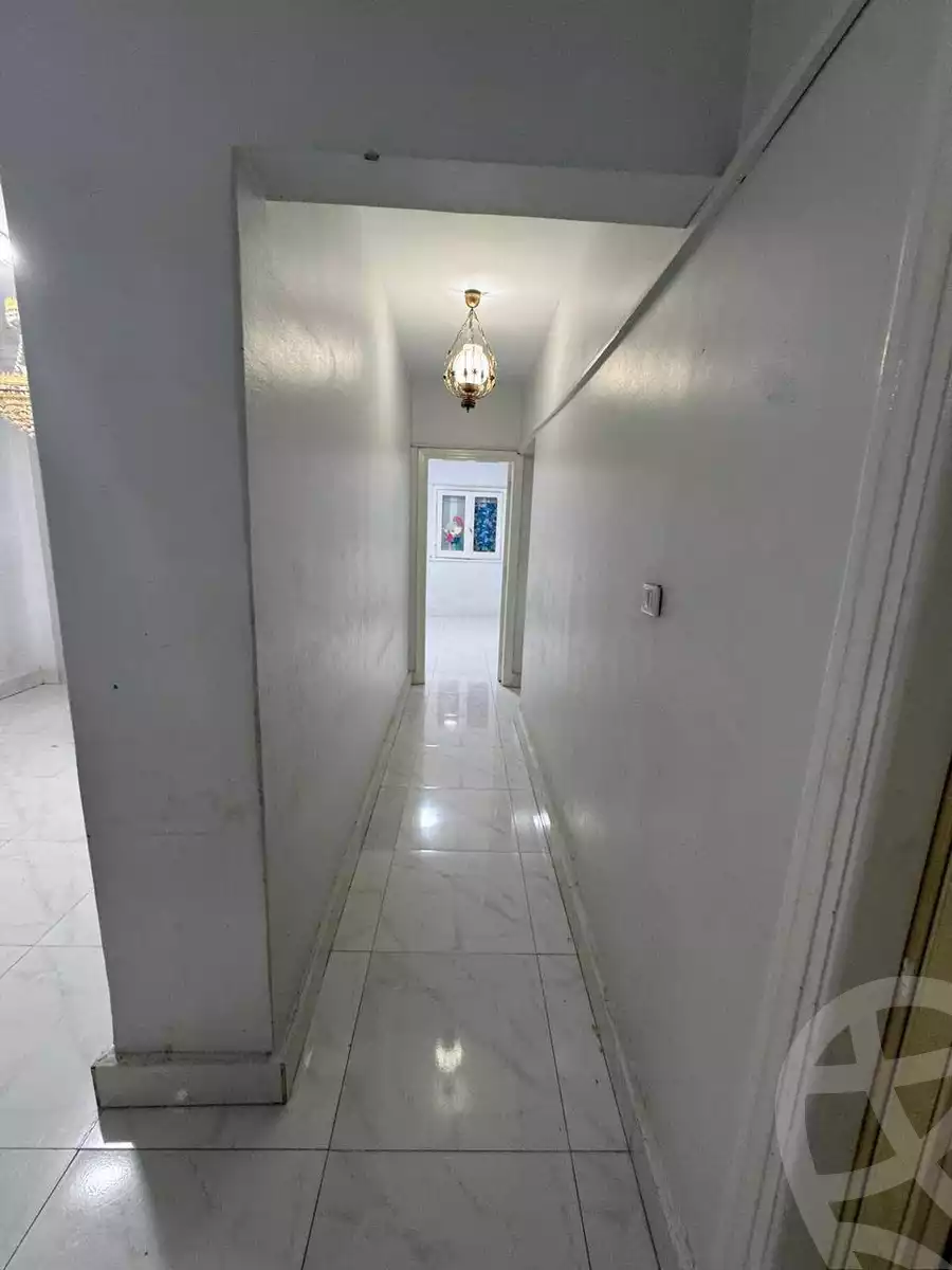 https://aqarmap.com.eg/en/listing/5802405-for-rent-cairo-ain-shams-el-naam-mostafa-hafez-st